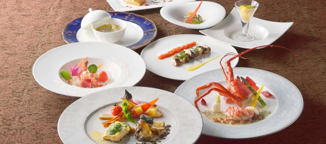 人気！伊勢志摩の旬を味わう 伊勢海老・鮑の夕食付 味覚プラン｜鳥羽国際ホテル【公式】